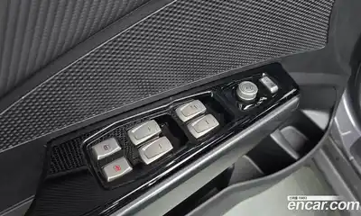 SsangYong TIBOLI 2018 1.6 Автомат в Москве № 28697, миниатюра 10