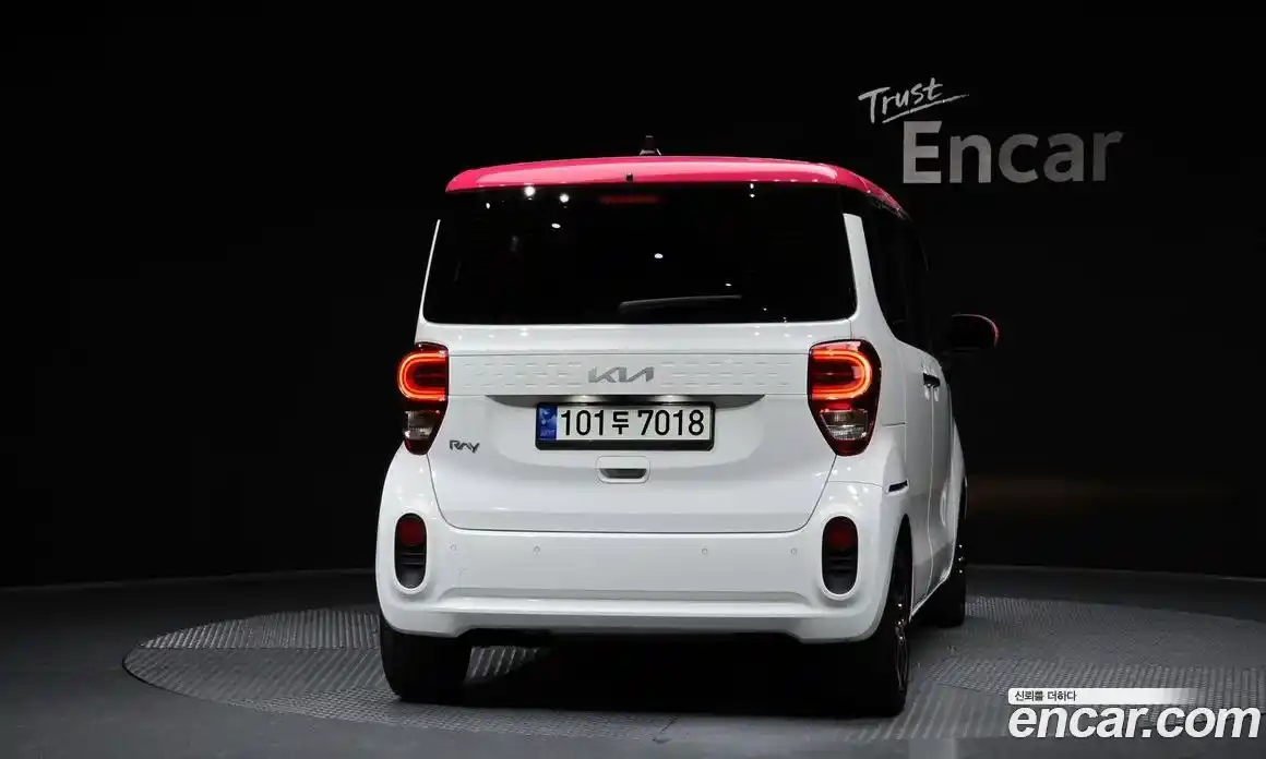 Kia Ray 2022 1.0 Автомат в Москве № 287885, фото 13