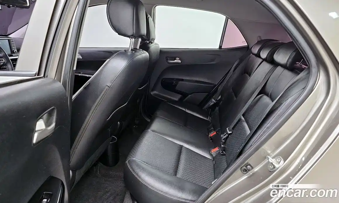 Kia Morning 2018 1.0 Автомат в Москве № 288465, фото 5