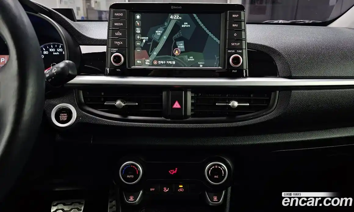 Kia Morning 2018 1.0 Автомат в Москве № 288465, фото 10