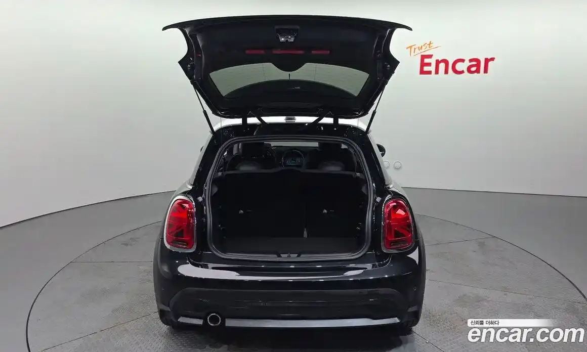 Mini Cooper 2023 1.5 Автомат в Москве № 299418, фото 20