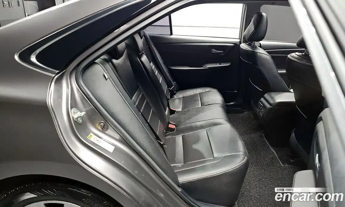 Toyota Camry 2017 2.5 Автомат в Москве № 302501, фото 13