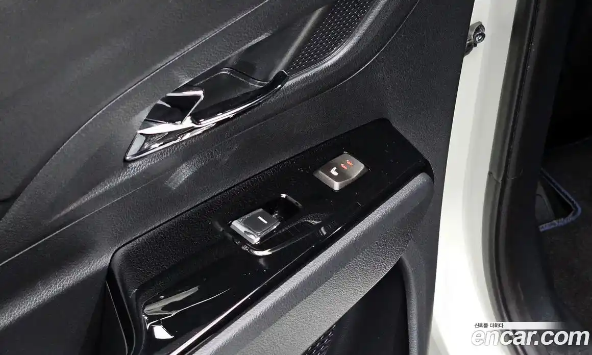 SsangYong Korando 2022 0.2 Автомат в Москве № 30506, фото 18