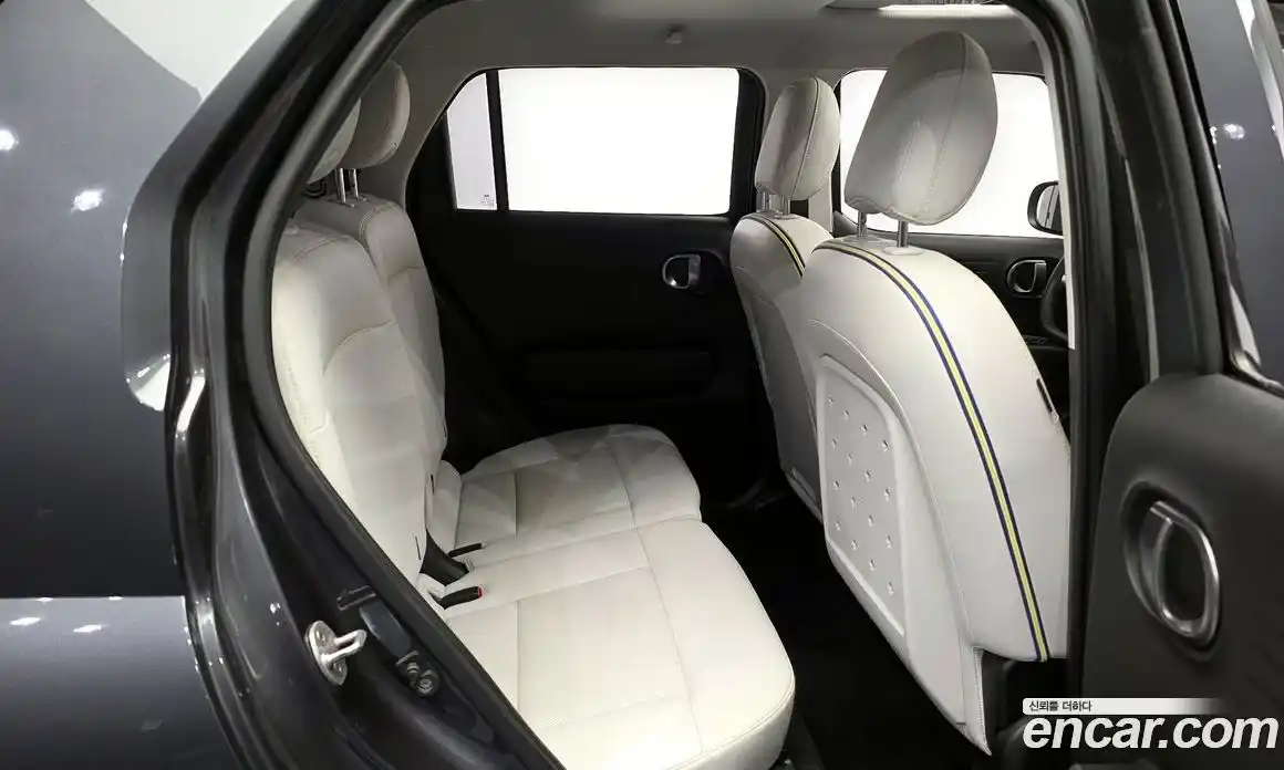 Hyundai Casper 2023 1.0 Автомат в Москве № 305083, фото 19