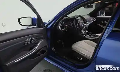 BMW 3-Series 2020 2.0 Автомат в Москве № 306731, миниатюра 11