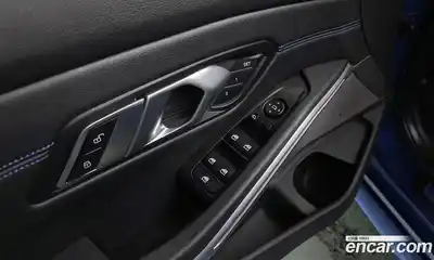 BMW 3-Series 2020 2.0 Автомат в Москве № 306731, миниатюра 2