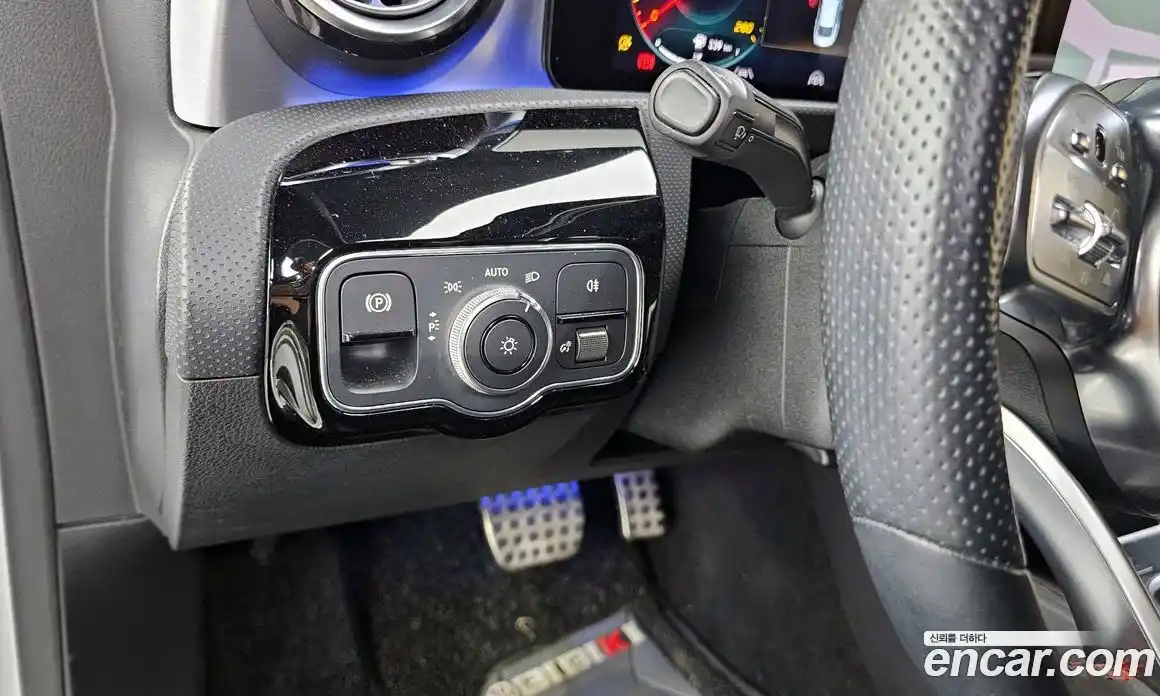 Mercedes-Benz CLA-Class 2022 2.0 Автомат в Москве № 311452, фото 11