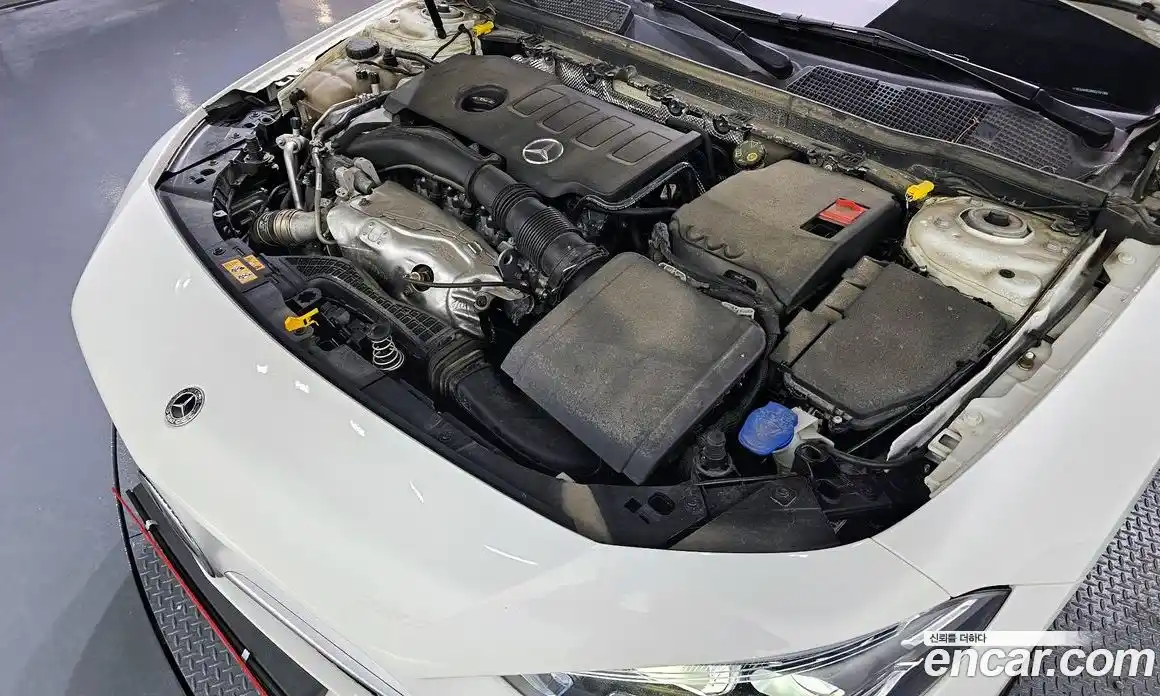 Mercedes-Benz CLA-Class 2022 2.0 Автомат в Москве № 311452, фото 14