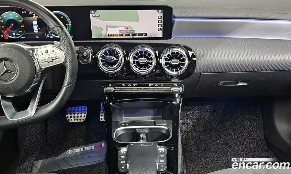 Mercedes-Benz CLA-Class 2022 2.0 Автомат в Москве № 311452, фото 19