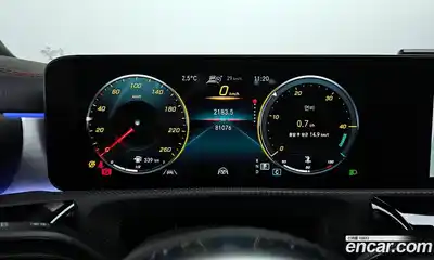 Mercedes-Benz CLA-Class 2022 2.0 Автомат в Москве № 311452, миниатюра 3