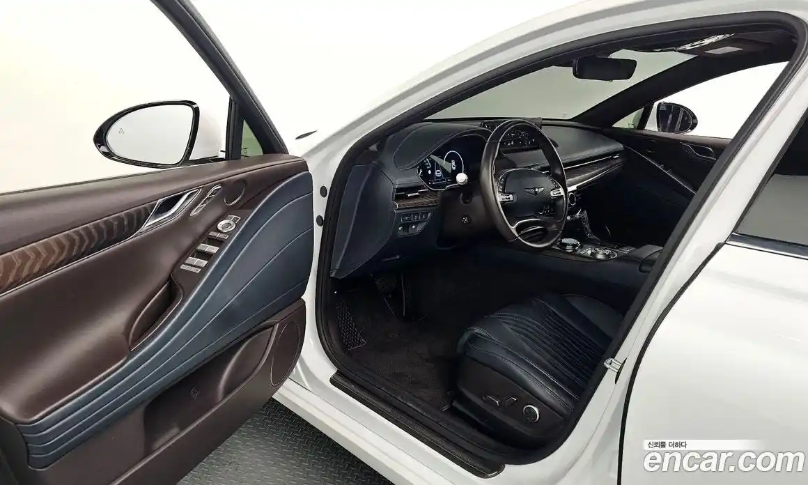 Genesis G80 2023 2.5 Автомат в Москве № 316611, фото 12