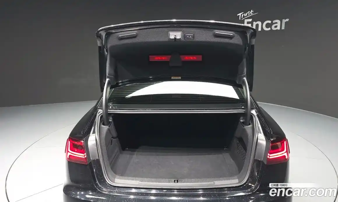 Audi A6 2016 2.0 Автомат в Москве № 317719, фото 10