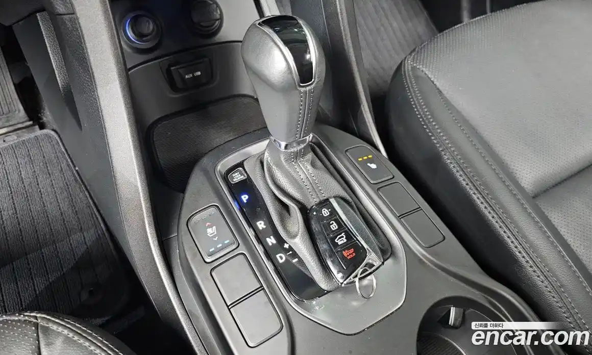 Hyundai Santa Fe 2013 2.0 Автомат в Москве № 320098, фото 12