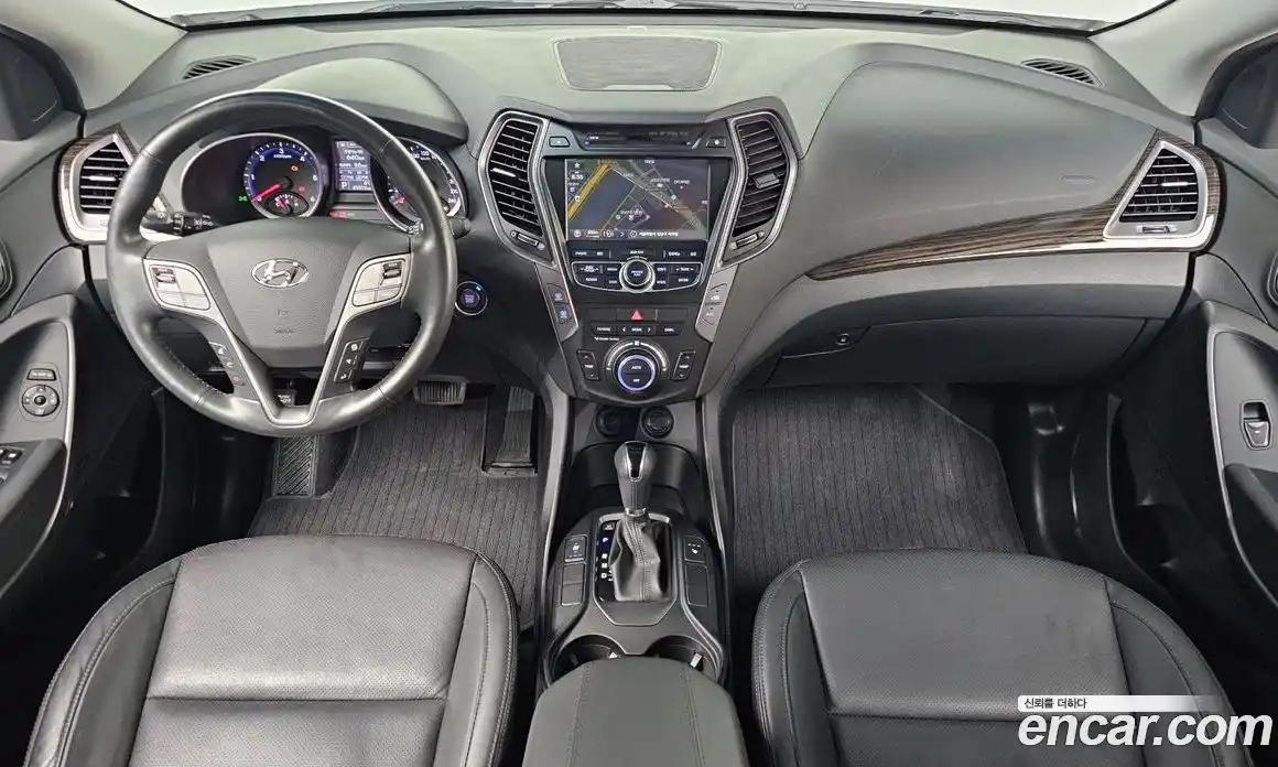 Hyundai Santa Fe 2013 2.0 Автомат в Москве № 320098, фото 19