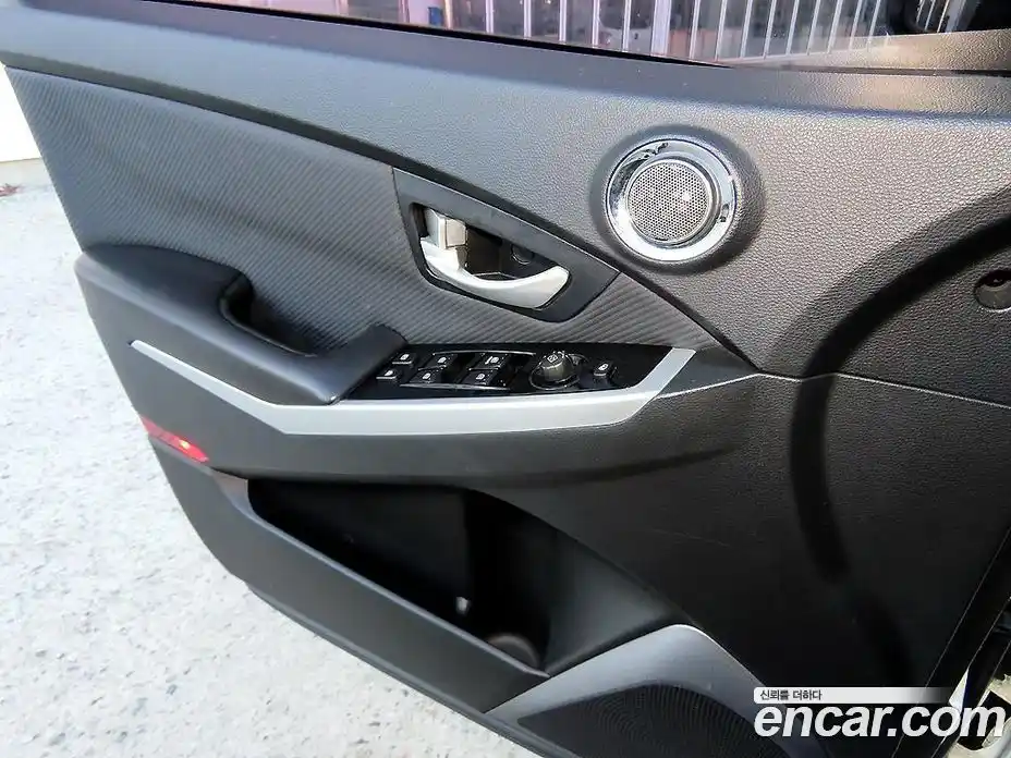 SsangYong Korando 2018 2.2 Автомат в Москве № 32337, фото 11