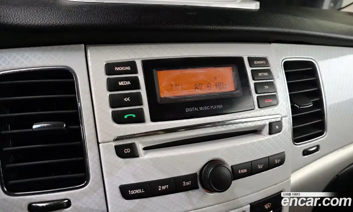 SsangYong Korando 2012 2.0 Механическая в Москве № 32526, фото 14