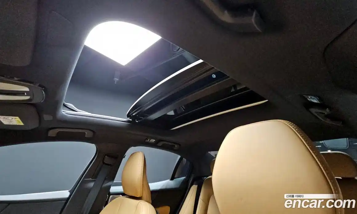 Volvo S60 2024 2.0 Автомат в Москве № 326027, фото 17