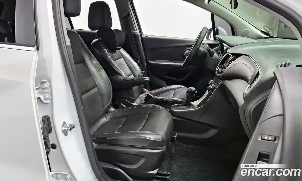 Chevrolet Trax 2018 1.6 Автомат в Москве № 332424, фото 20