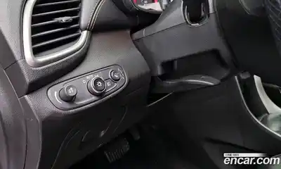 Chevrolet Trax 2018 1.6 Автомат в Москве № 332424, миниатюра 2
