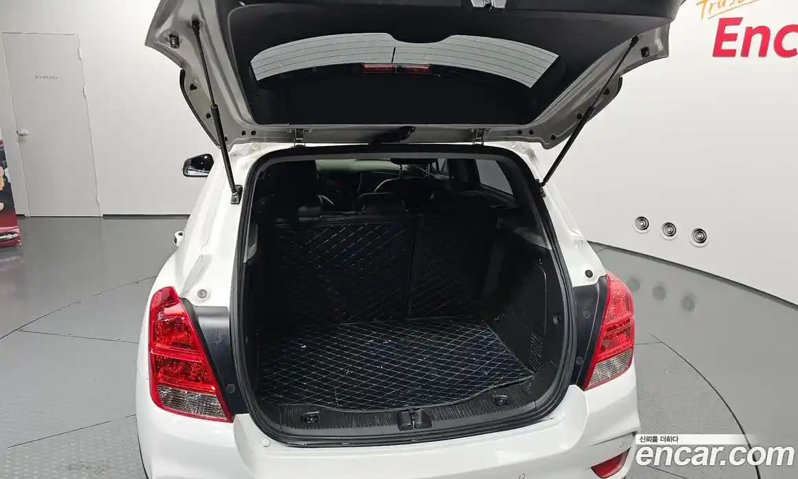 Chevrolet Trax 2018 1.6 Автомат в Москве № 332424, фото 6