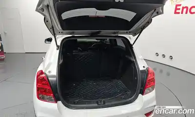 Chevrolet Trax 2018 1.6 Автомат в Москве № 332424, миниатюра 6