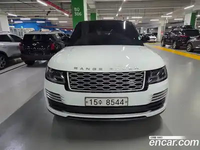 Land Rover Range-Rover 2018 4.4 Автомат в Москве № 333893, миниатюра 3