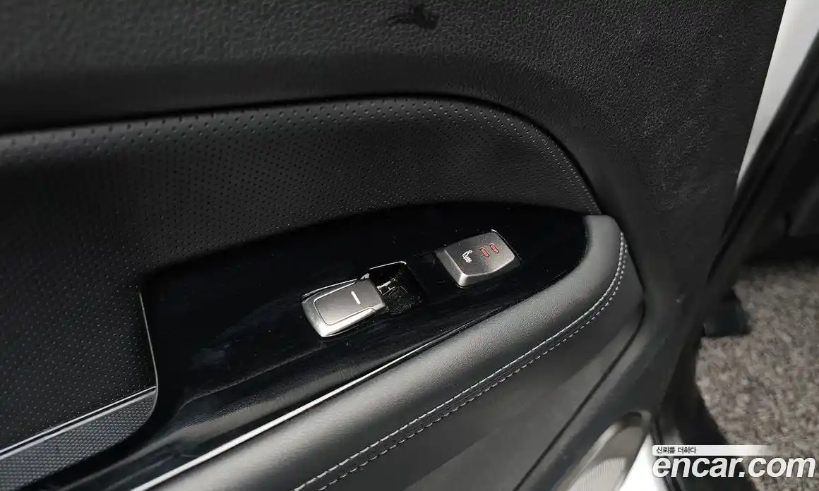 SsangYong Rexton 2019 2.2 Автомат в Москве № 33523, фото 11