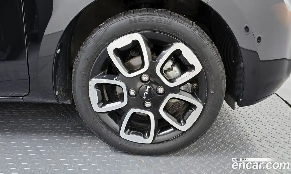 Kia Ray 2022 1.0 Автомат в Москве № 337908, фото 14