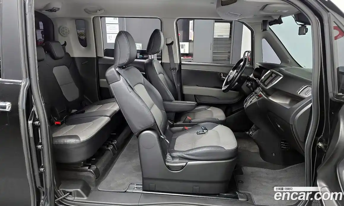 Kia Ray 2022 1.0 Автомат в Москве № 337908, фото 10