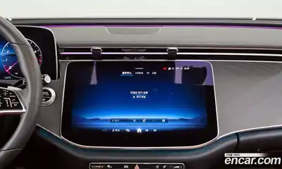 Mercedes-Benz E-Class 2025 2.0 Автомат в Москве № 338003, миниатюра 12