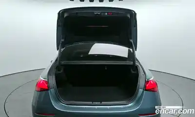 Mercedes-Benz E-Class 2025 2.0 Автомат в Москве № 338003, миниатюра 8