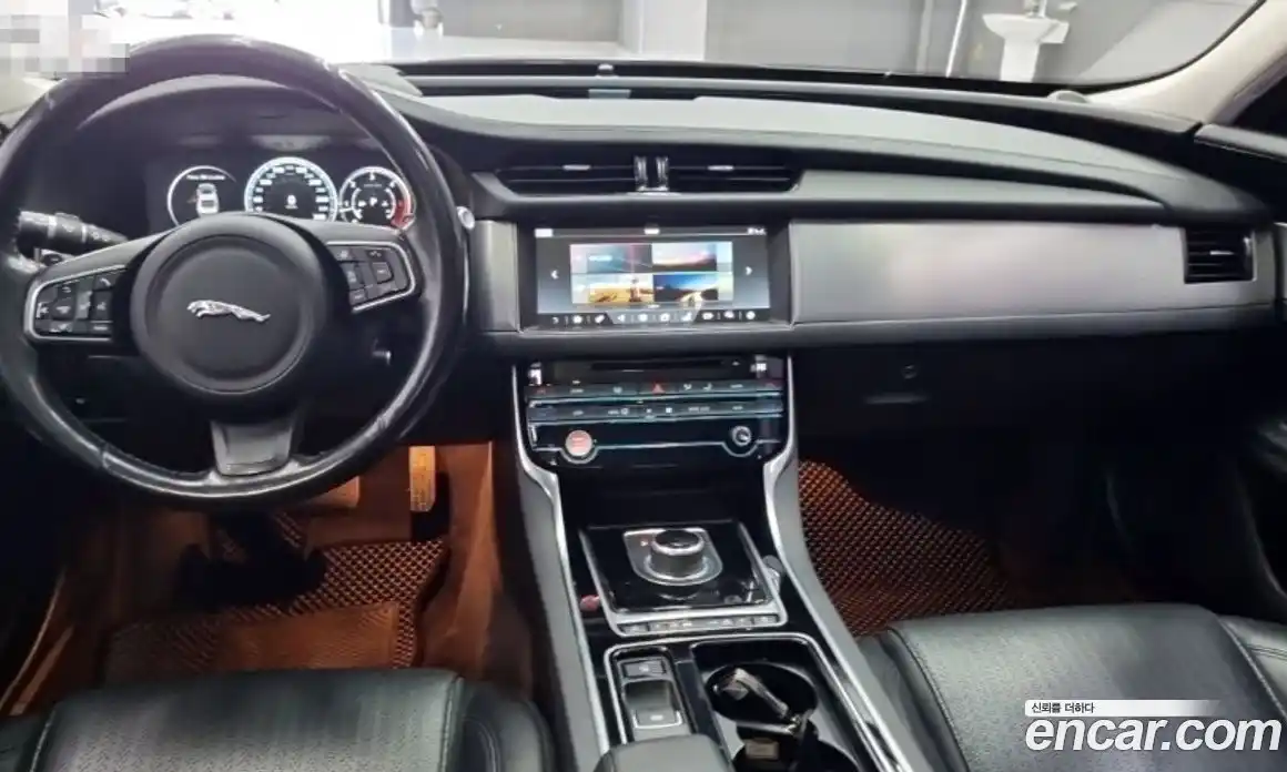 Jaguar XF 2017 2.0 Автомат в Москве № 344372, фото 7