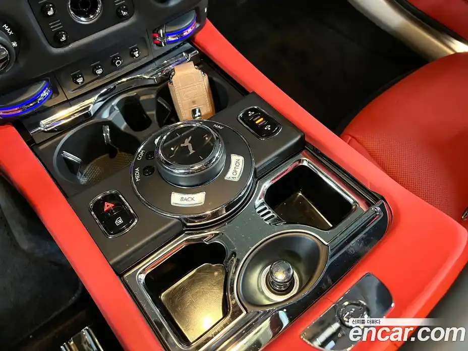 Rolls-Royce Wraith 2020 6.6 Автомат в Москве № 353776, фото 13