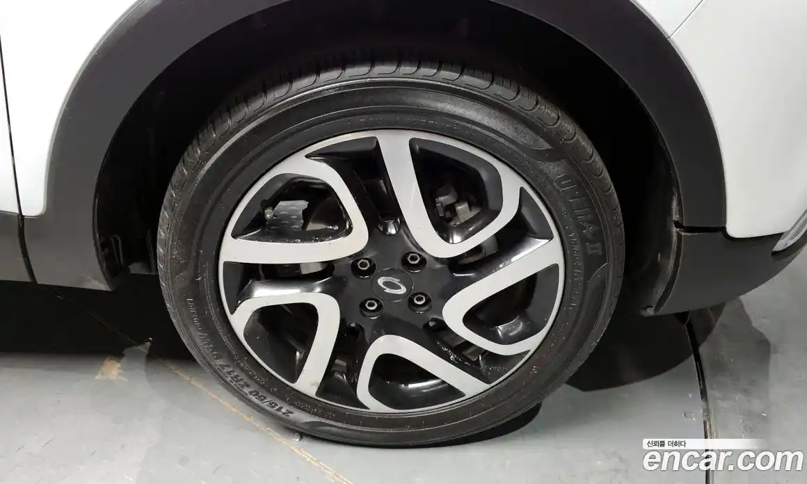 Renault QM3 2017 1.5 Автомат в Москве № 356810, фото 5