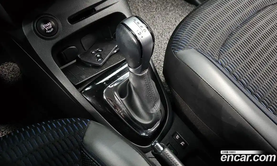 Renault QM3 2017 1.5 Автомат в Москве № 356810, фото 9