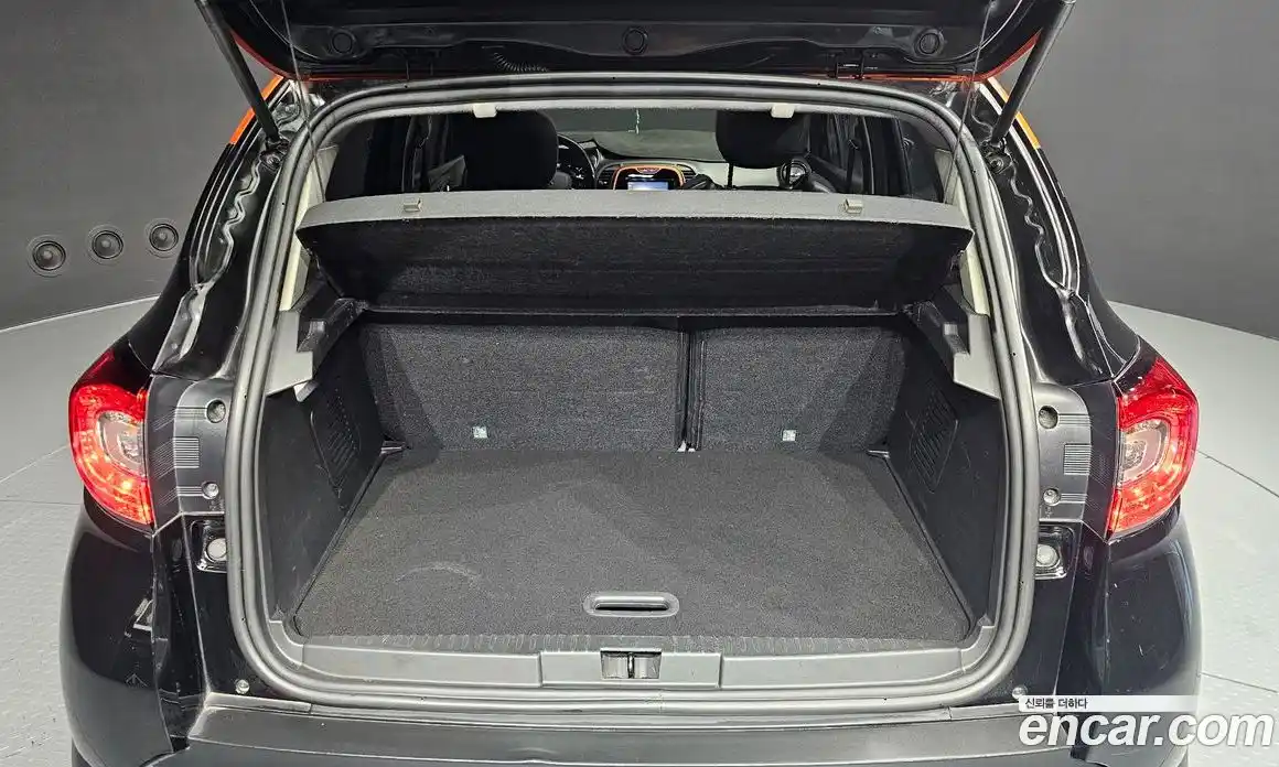 Renault QM3 2015 1.5 Автомат в Москве № 357630, фото 20