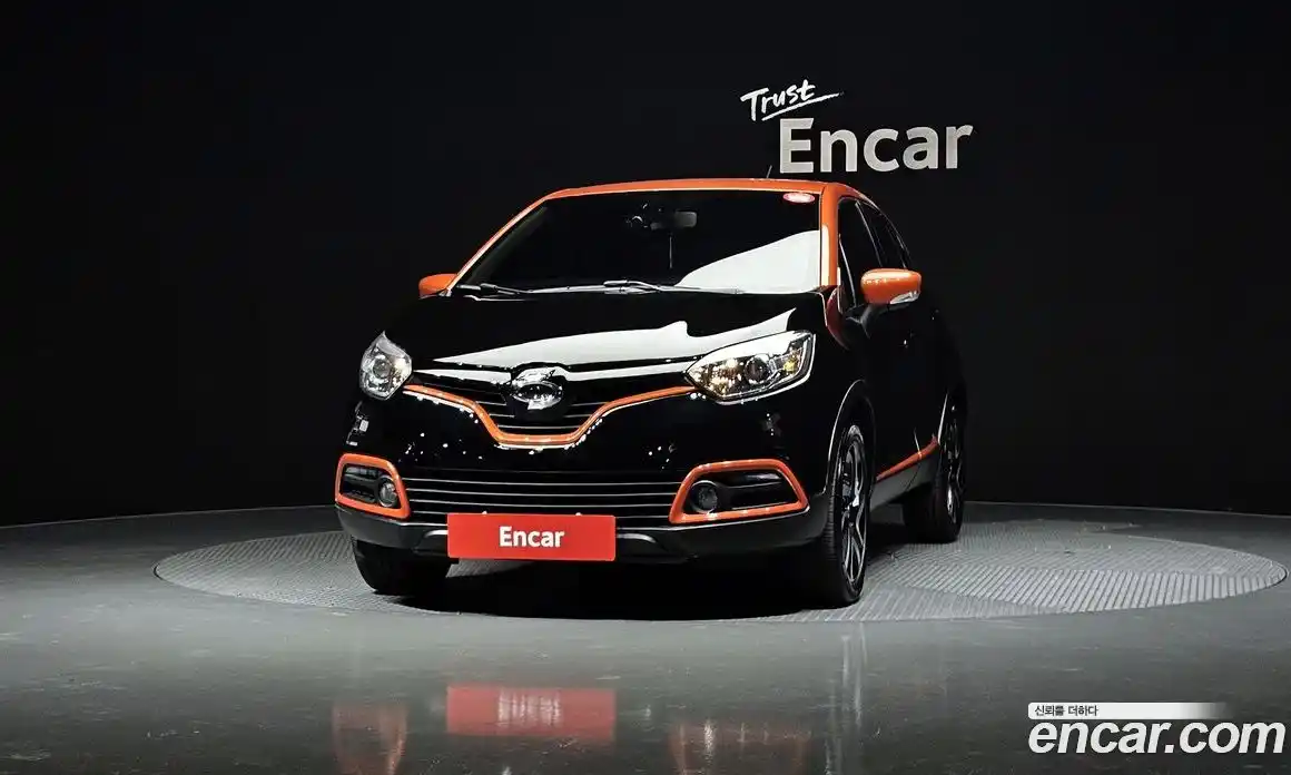 Renault QM3 2015 1.5 Автомат в Москве № 357630, фото 3