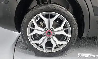 Kia Seltos 2023 1.6 Автомат в Москве № 361999, миниатюра 5