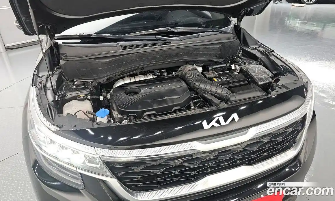 Kia Seltos 2023 1.6 Автомат в Москве № 361999, фото 6