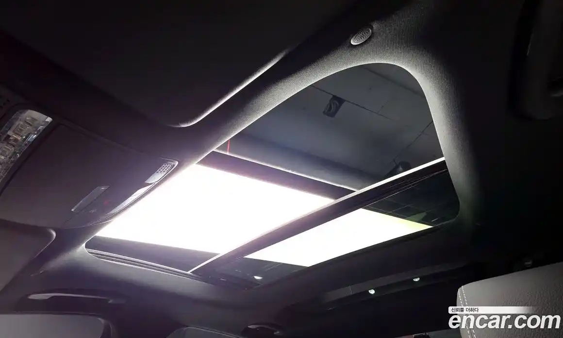 Mercedes-Benz E-Class 2022 2.0 Автомат в Москве № 369235, фото 19