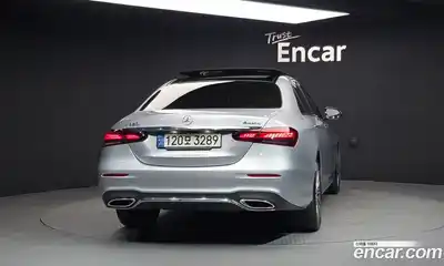 Mercedes-Benz E-Class 2022 2.0 Автомат в Москве № 369235, миниатюра 4