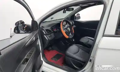 Chevrolet Spark 2016 1.0 Автомат в Москве № 37546, миниатюра 9