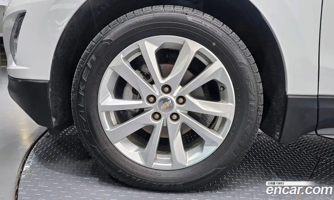 Chevrolet Equinox 2020 1.6 Автомат в Москве № 37866, фото 11