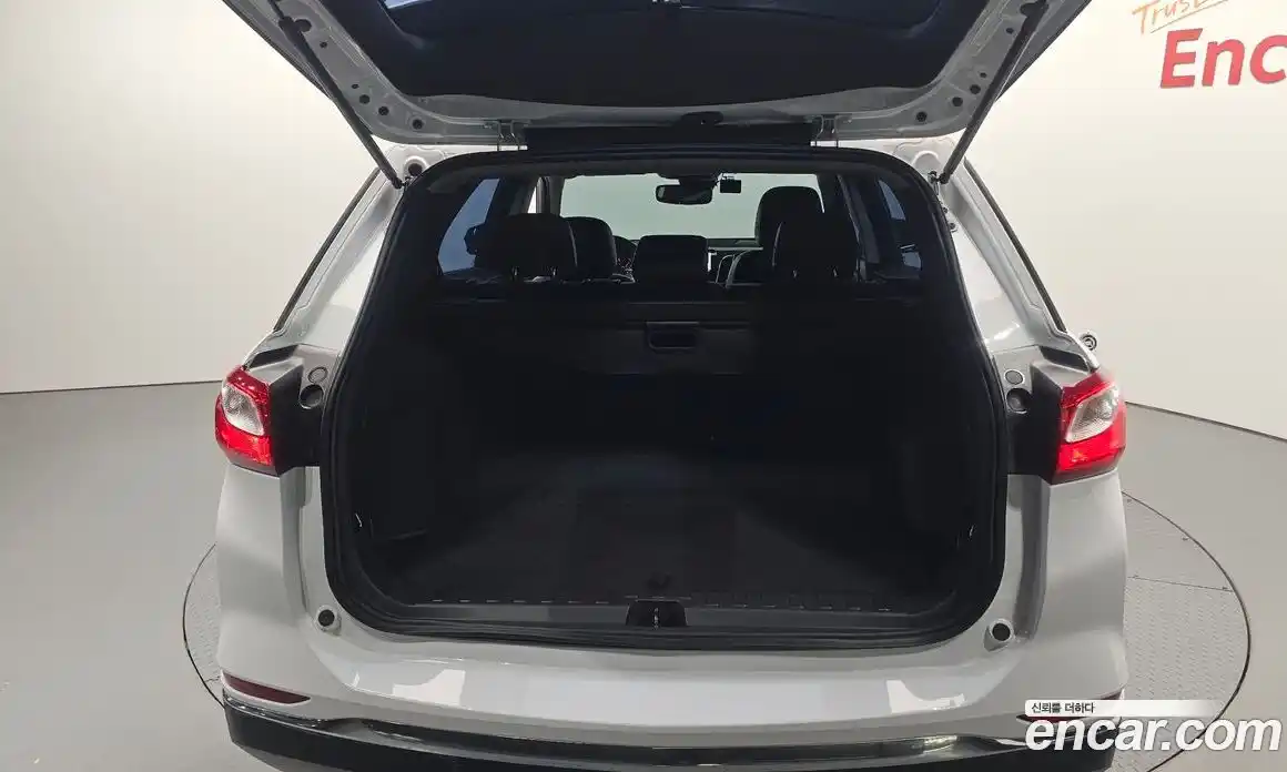 Chevrolet Equinox 2020 1.6 Автомат в Москве № 37866, фото 13