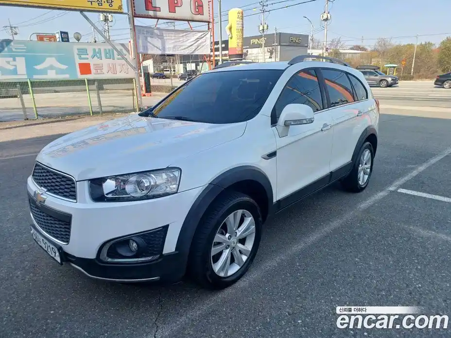 Chevrolet Captiva 2015 2.0 Автомат в Москве № 38204, фото 1