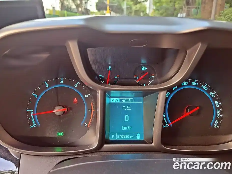 Chevrolet Orlando 2015 2.0 Автомат в Москве № 38717, фото 8