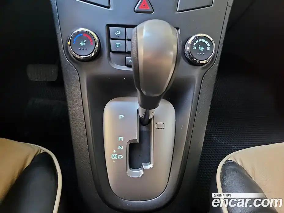 Chevrolet Orlando 2015 2.0 Автомат в Москве № 38717, фото 9