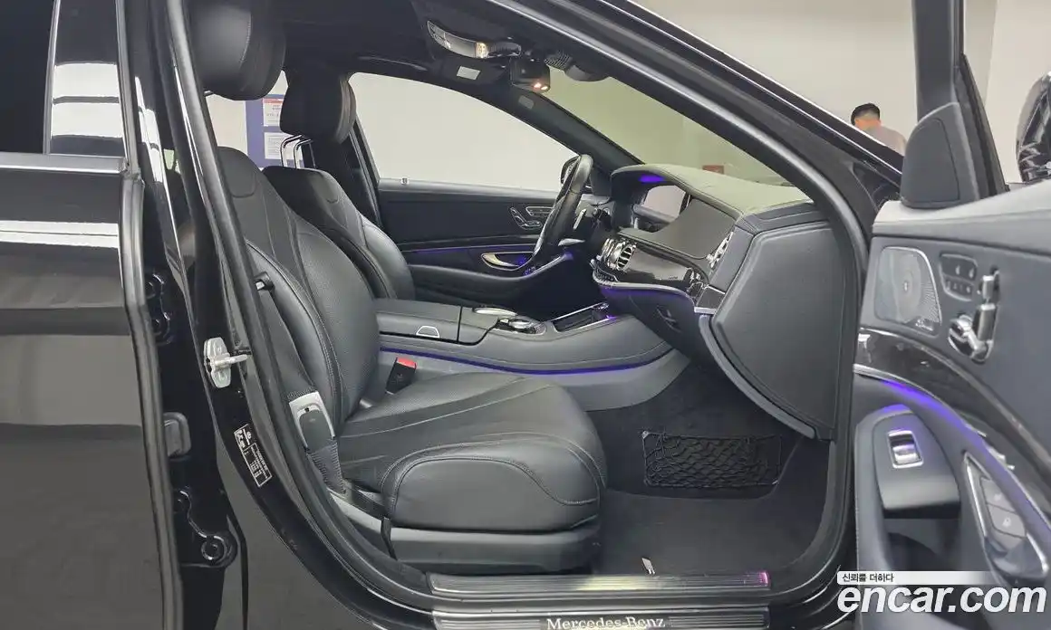 Mercedes-Benz S-Class 2018 2.9 Автомат в Москве № 388648, фото 11