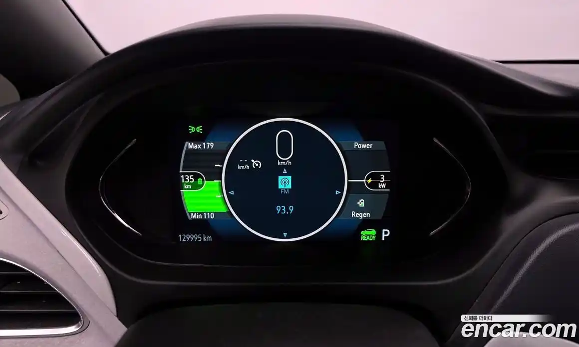 Chevrolet Bolt EV 2017 0.2 Автомат в Москве № 39157, фото 9