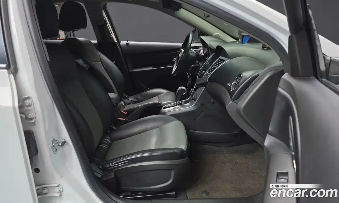 Chevrolet Cruze 2012 1.8 Автомат в Москве № 39386, фото 17